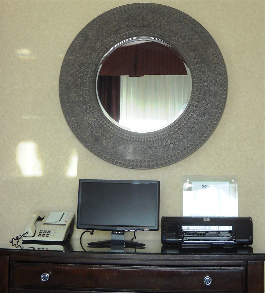 Howard Johnson By Wyndham פורטסמות' מראה חיצוני תמונה